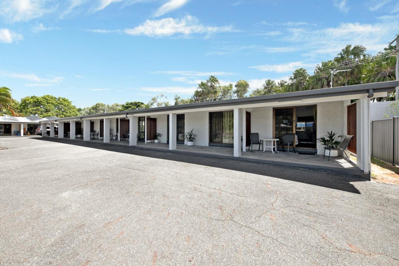 יאפון Kinka Palms Motel מראה חיצוני תמונה