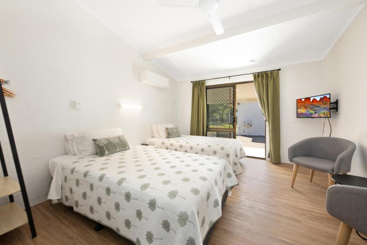 יאפון Kinka Palms Motel מראה חיצוני תמונה