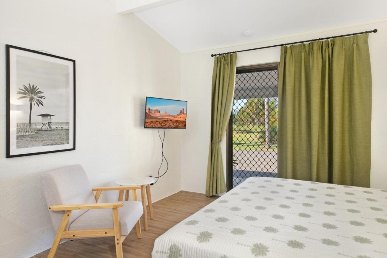 יאפון Kinka Palms Motel מראה חיצוני תמונה