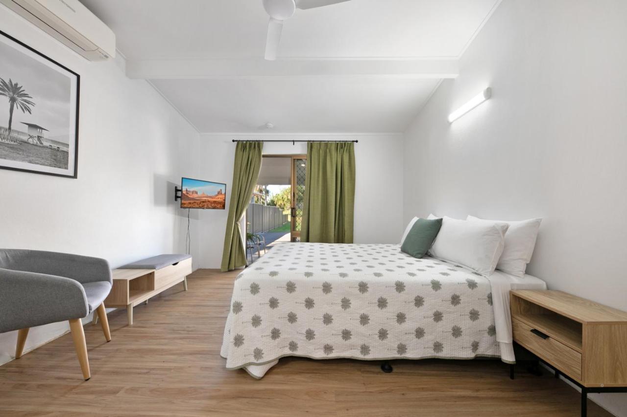 יאפון Kinka Palms Motel מראה חיצוני תמונה