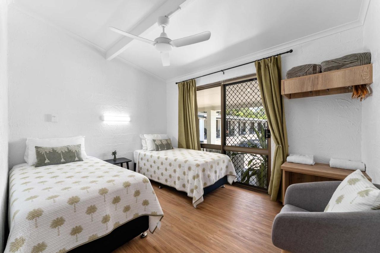 יאפון Kinka Palms Motel מראה חיצוני תמונה