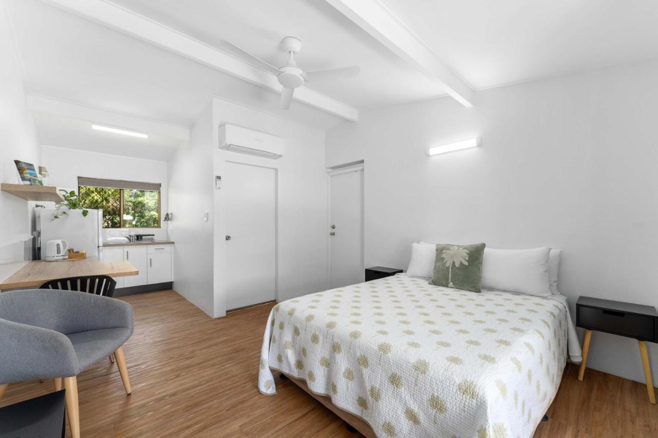 יאפון Kinka Palms Motel מראה חיצוני תמונה